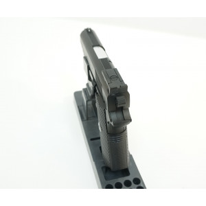 Пневматический пистолет Umarex Colt Defender